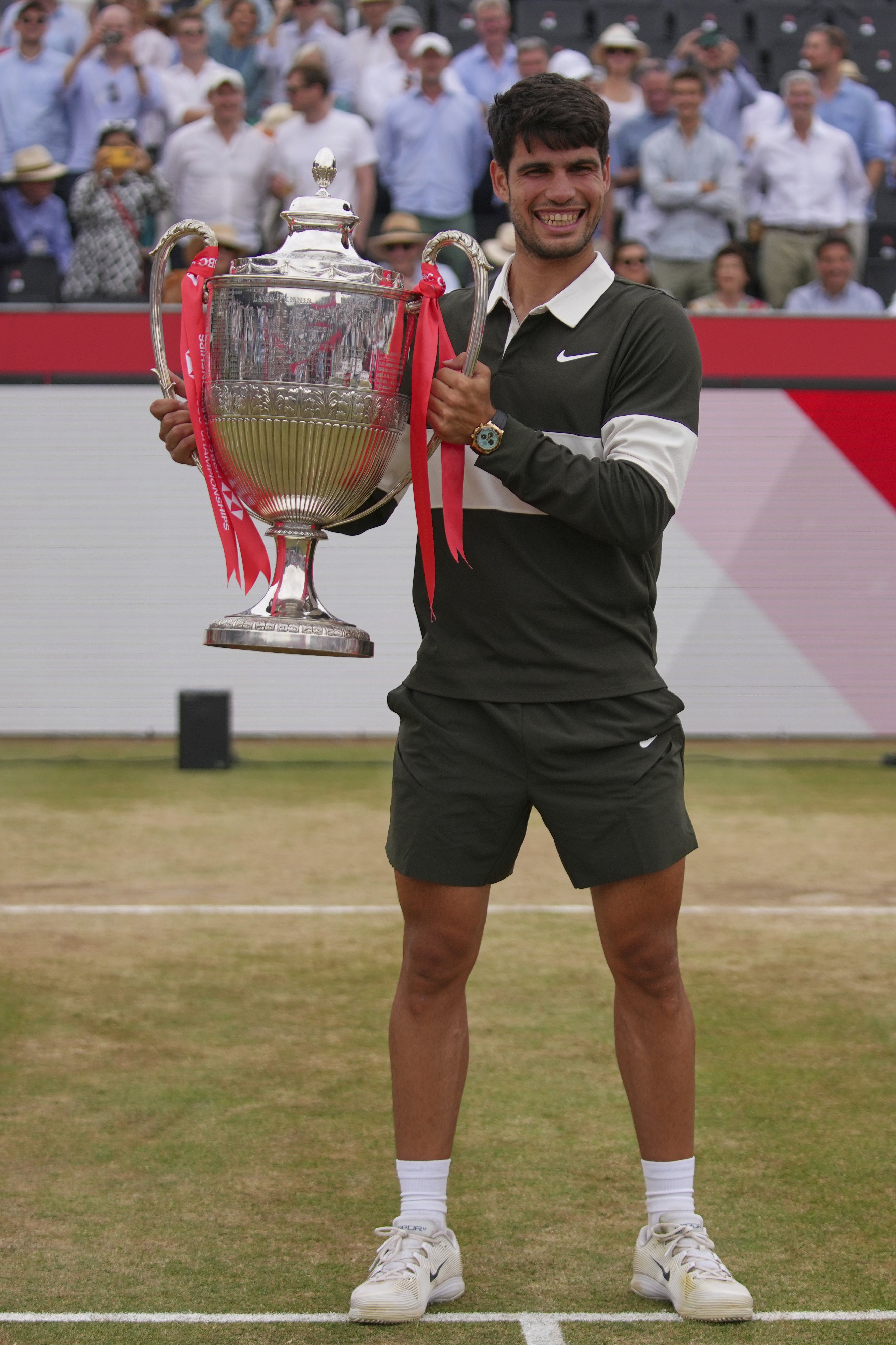 开云体育APP下载-拉沃尔杯逆转ATP总决赛，阿尔卡拉斯点燃赛场